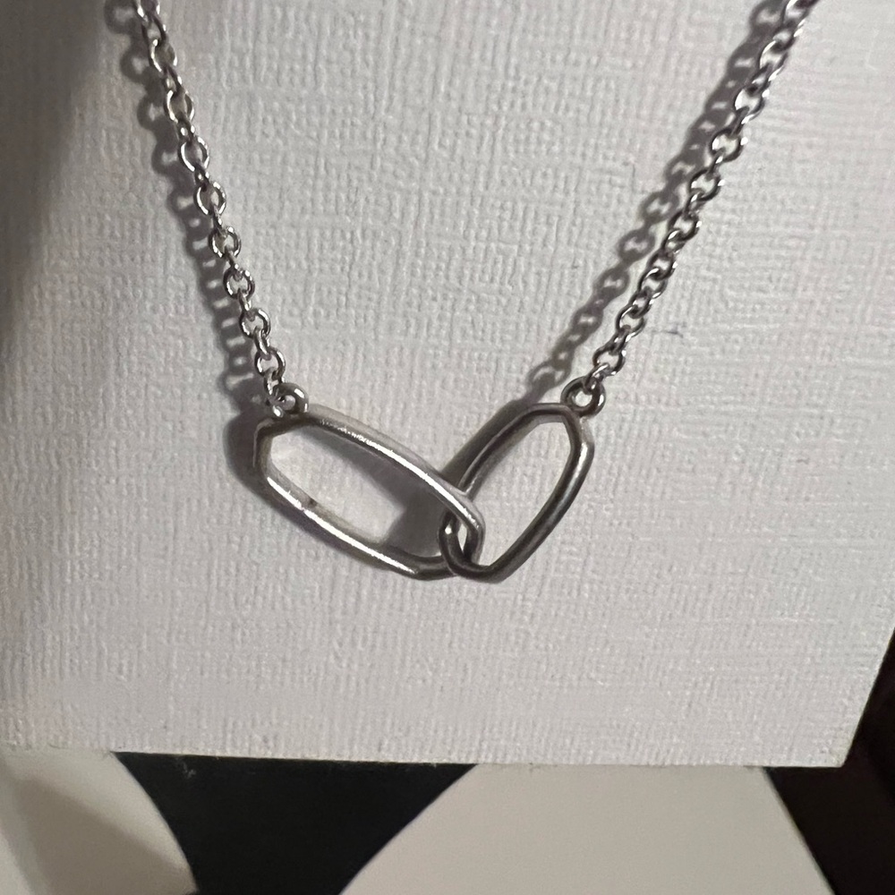 Kendra Scott Silver Interlocking Necklace
